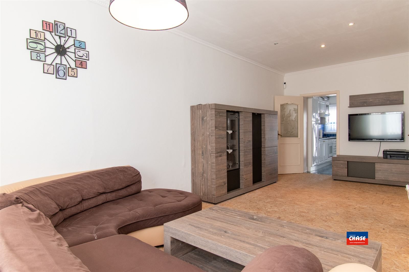 Instapklare woning met 4 slaapkamers en tuin foto 5