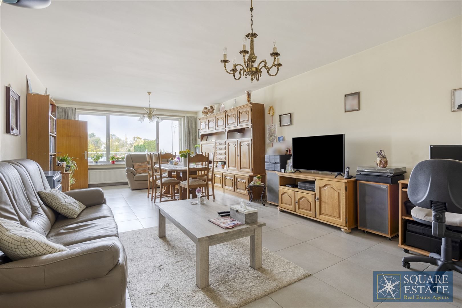 Prachtig appartement met 2 slaapkamers foto 2