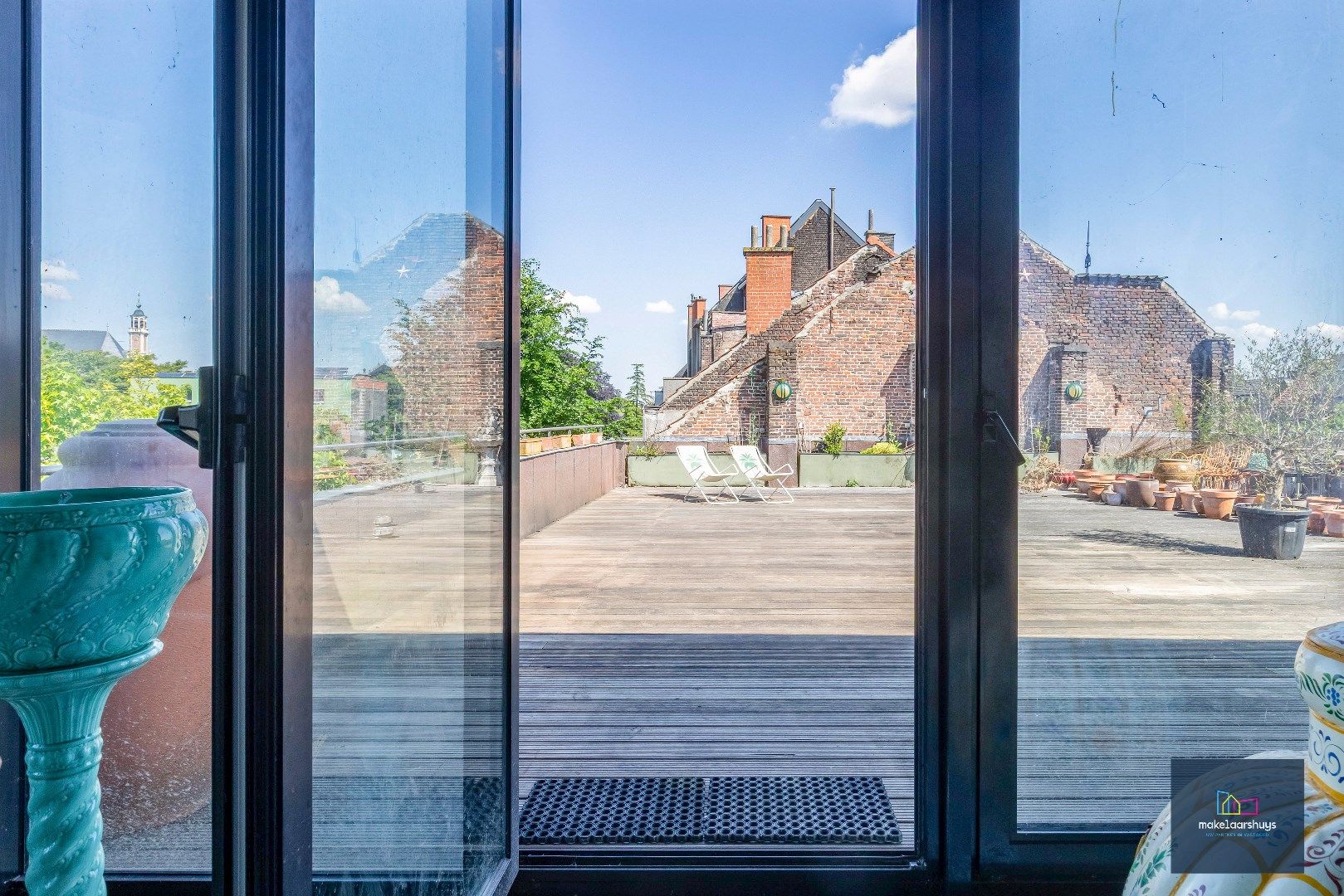 Unieke penthouse met prachtig terras en garagebox te Visserij foto 34