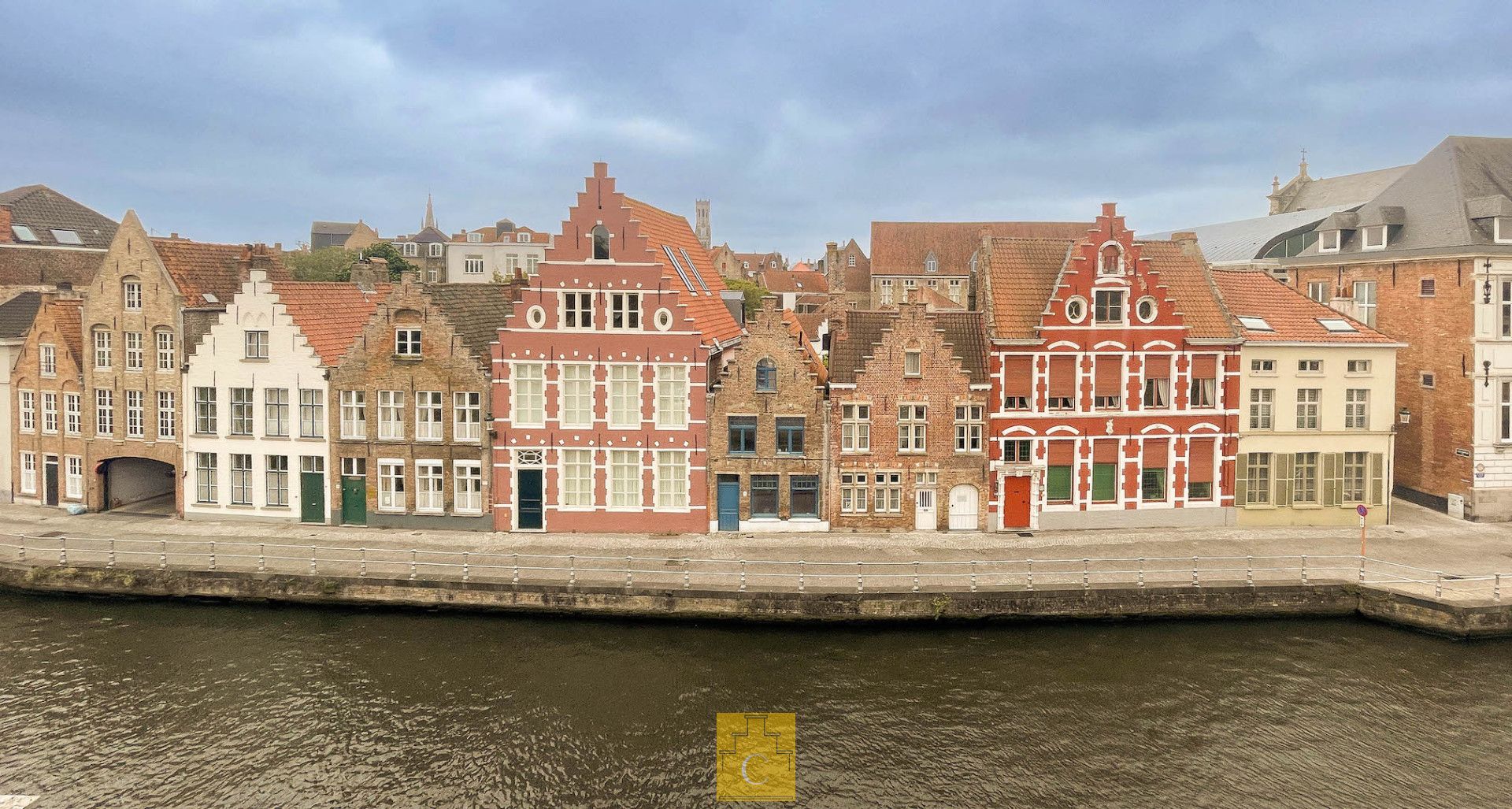 Topaanbieding – authentiek herenhuis aan de Sint-Annarei foto 24