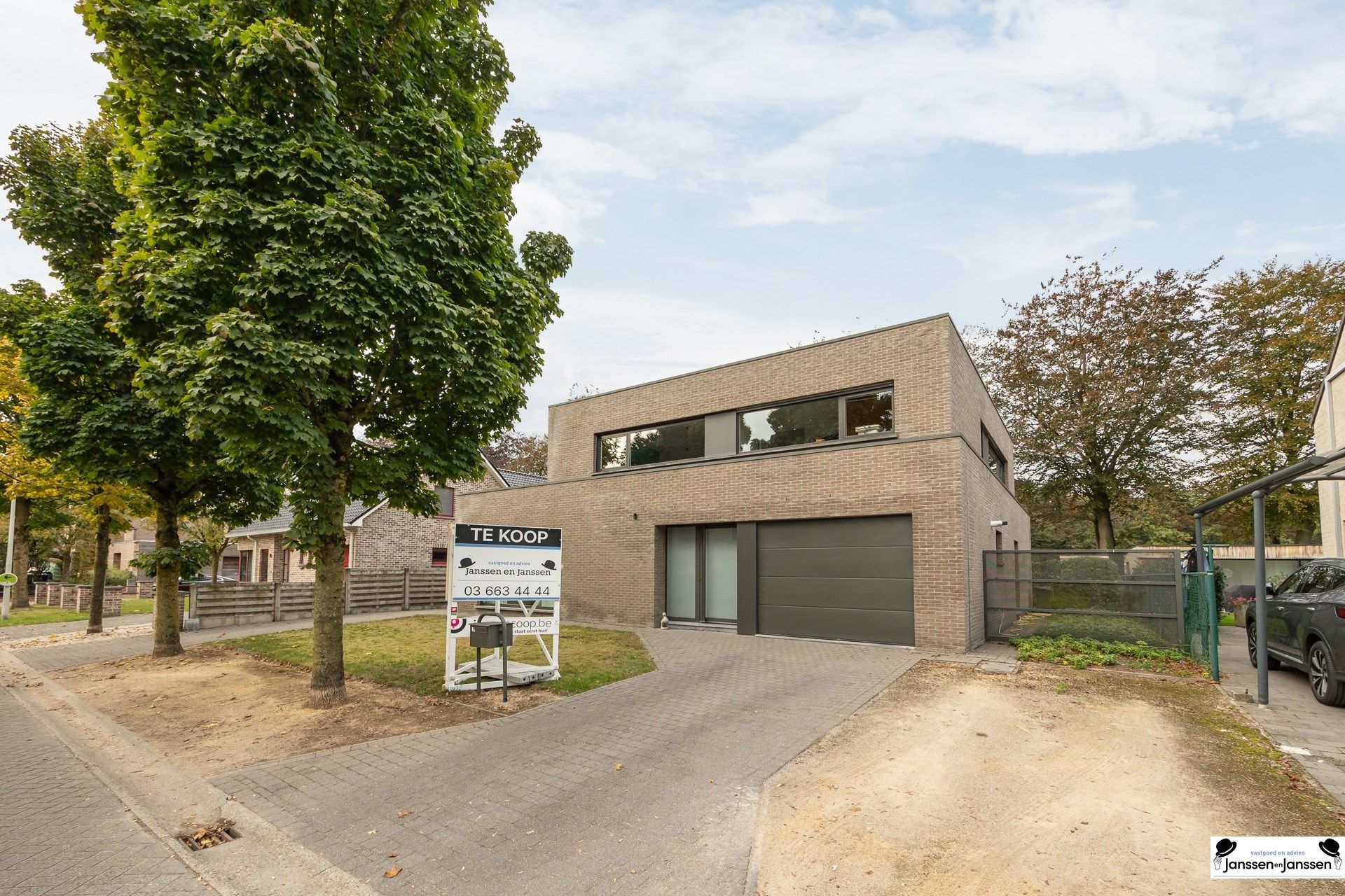 Instapklare, volledig gerenoveerde woning op royaal perceel! foto 35