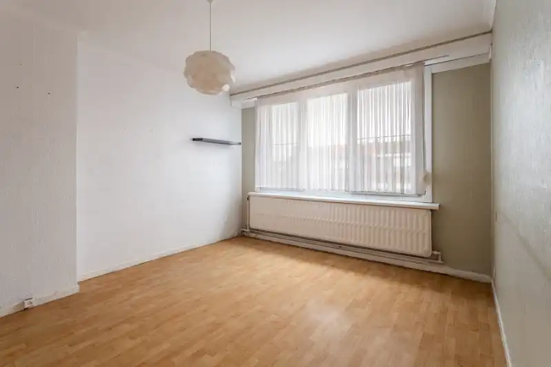 Ruime woning op toplocatie, mooie tuin, instapklaar! foto 23