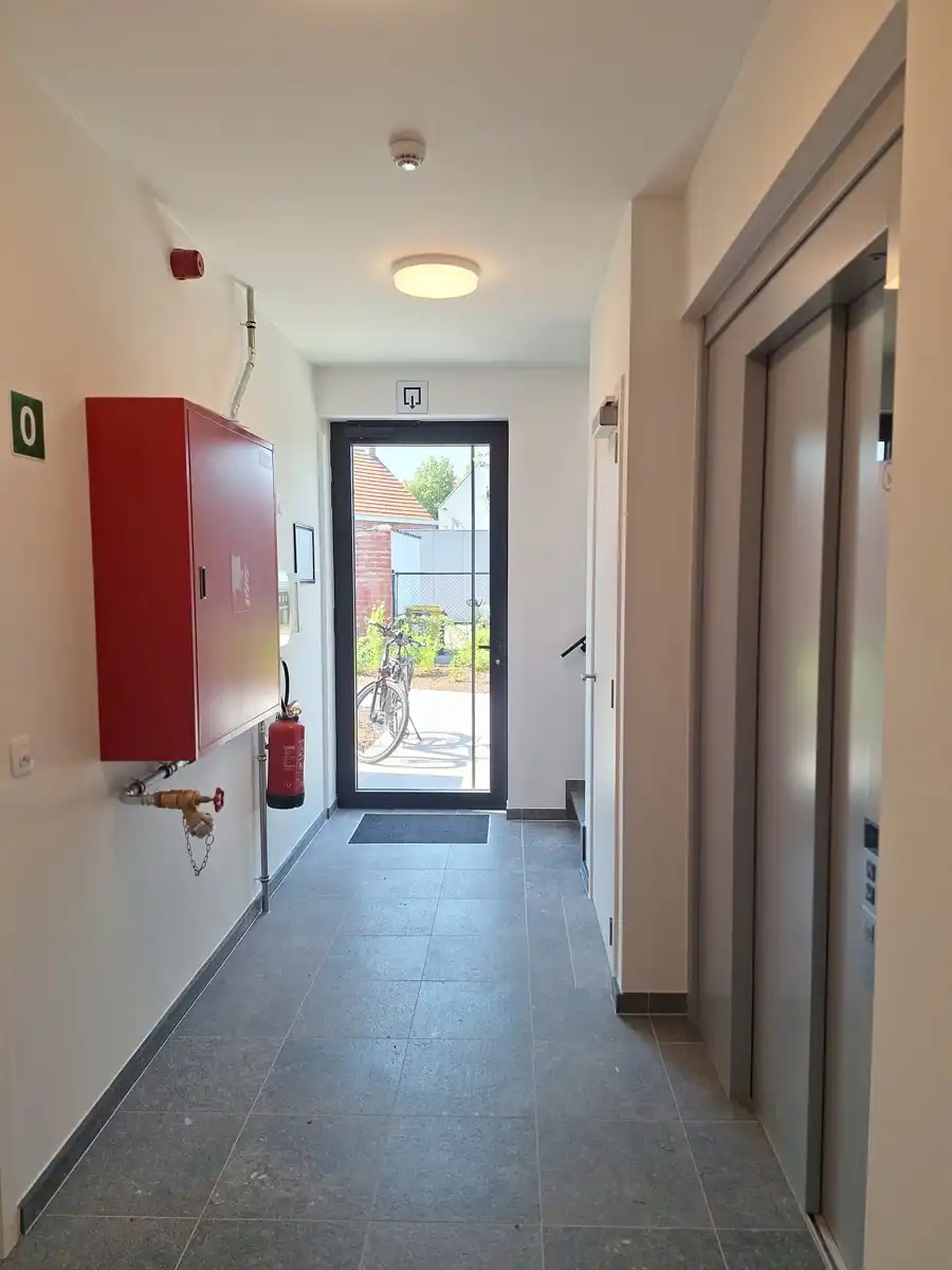 1-slaapkamer appartement te huur foto 21