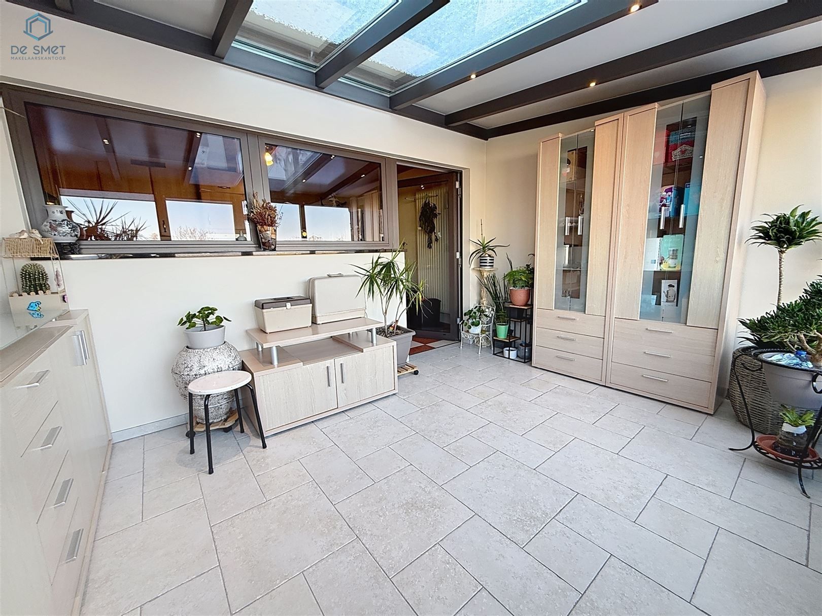 Instapklare gezinswoning met garage, tuin en 2 slaapkamers in Lierde foto 3