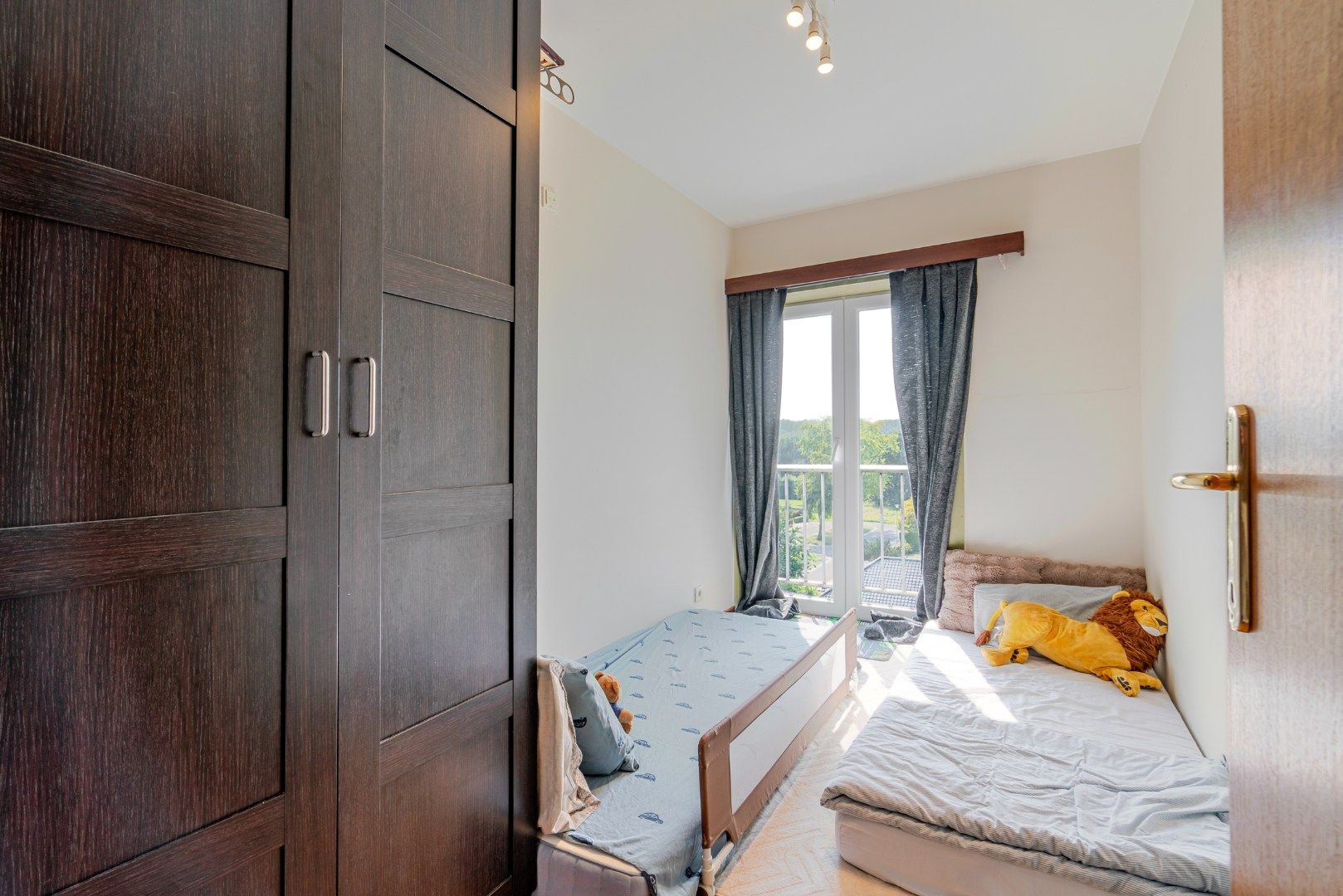 Goed gelegen appartement met garagebox foto 10