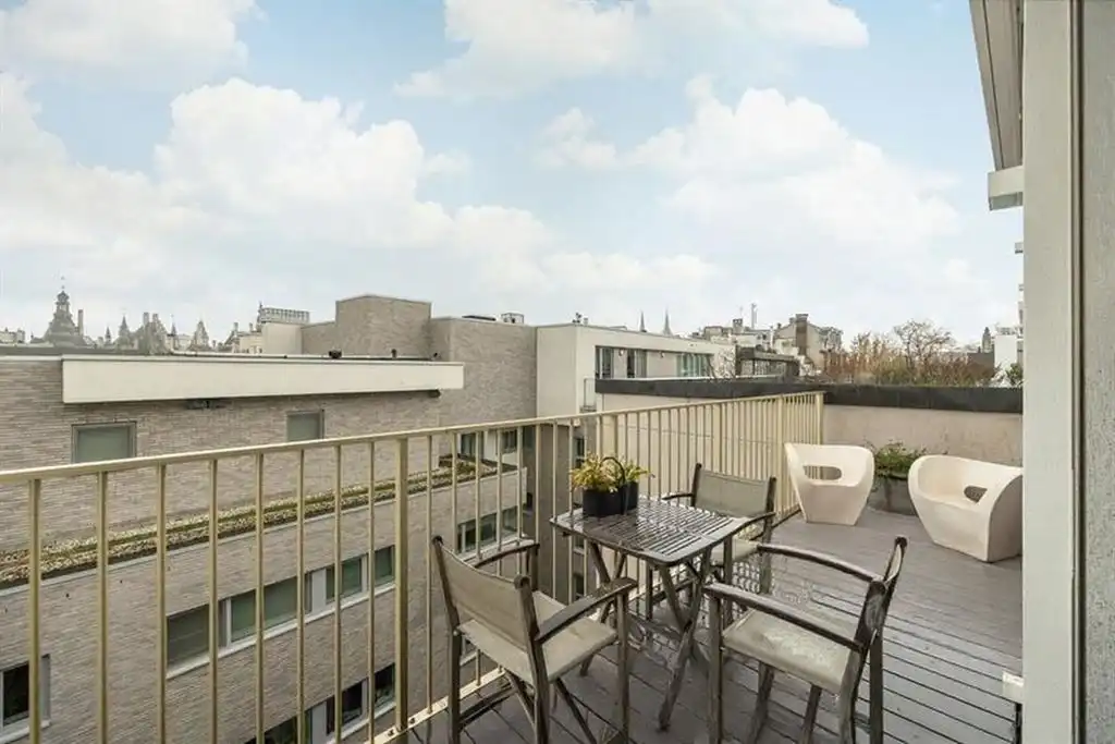 Luxe penthouse in historisch centrum Antwerpen foto 12