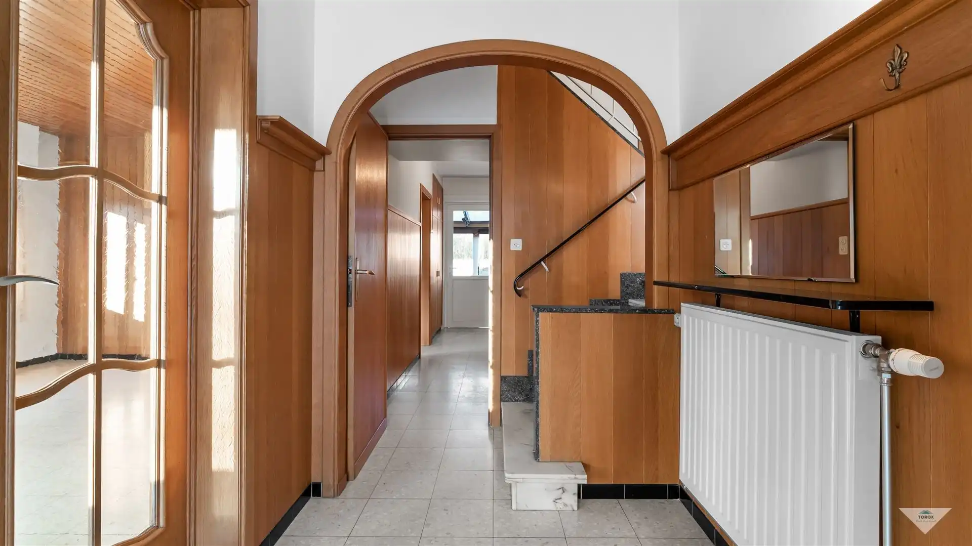 Te renoveren alleenstaande woning op toplocatie foto 5