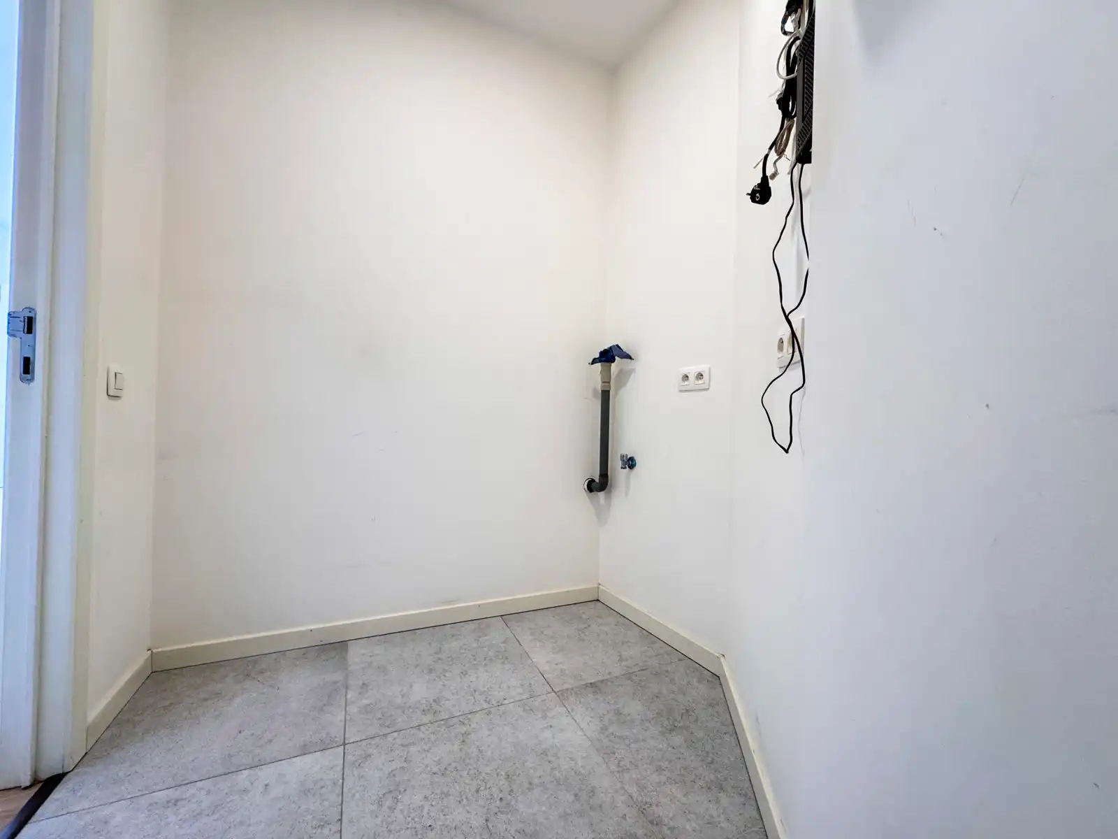 Ruime studio in het centrum van Oostende! foto 13