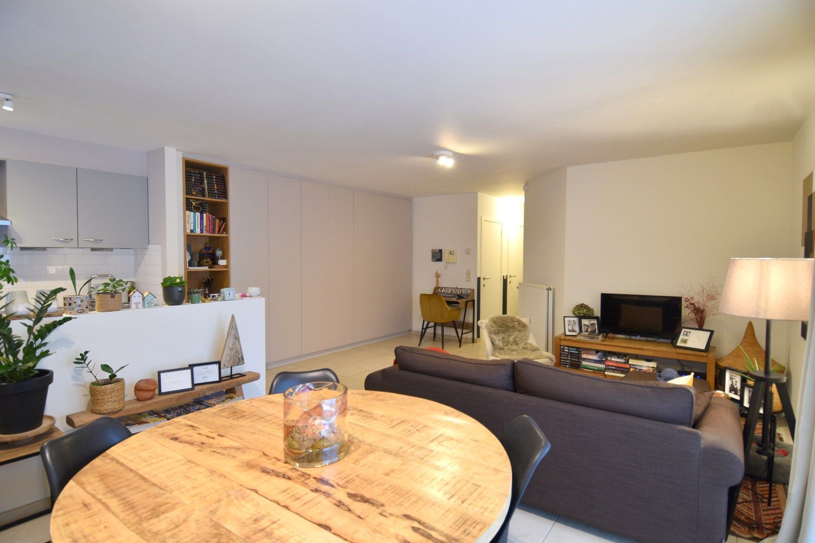 Gelijkvloers appartement met 1 slaapkamer en groot terras vlakbij de Gavers te Harelbeke foto 5