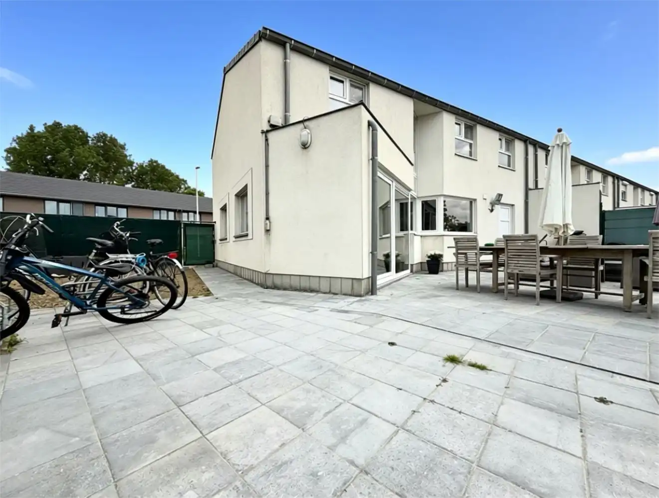 Woning met 4 slaapkamers en riante tuin foto 19