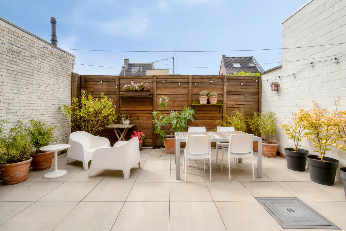 Hedendaagse woning met zonnige patio in Bonheiden foto 8