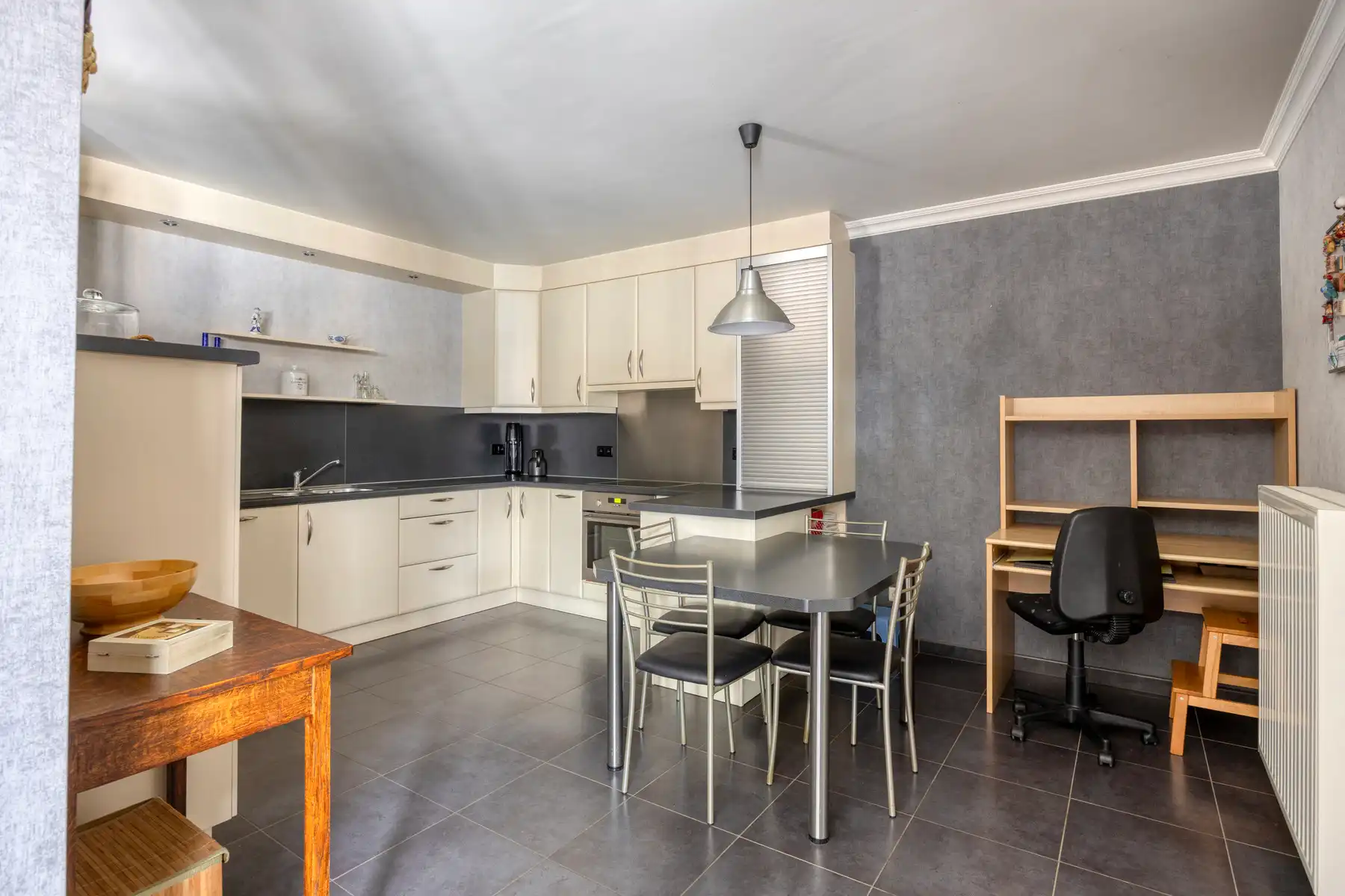 Instapklare halfopen woning op toplocatie nabij centrum van Bocholt foto 11