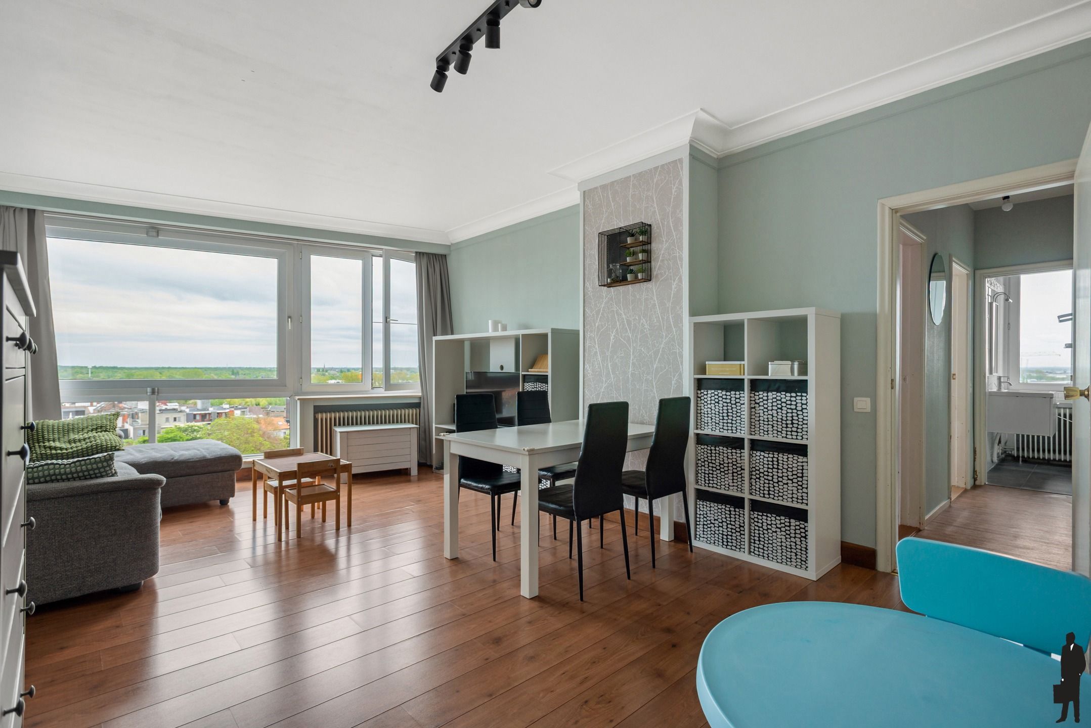 Verzorgd en comfortabel appartement met 2 slaapkamers foto {{pictureIndex}}