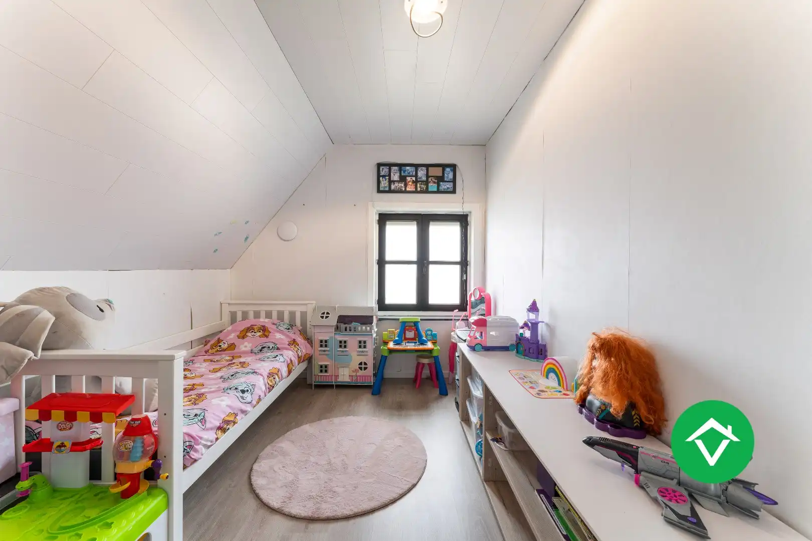 Landelijke gezinswoning met rustige ligging, 3 slaapkamers en een inpandige garage foto 13