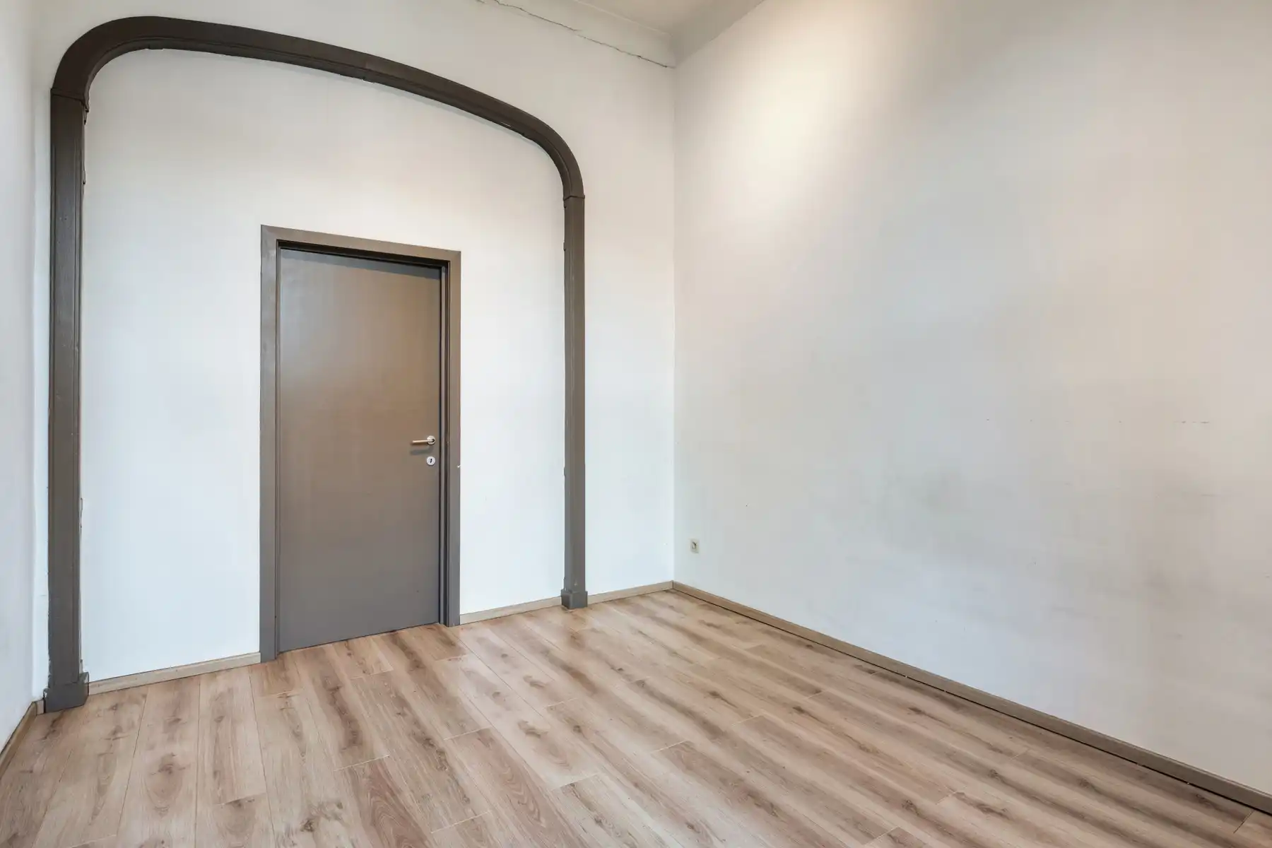 Stijlvol appartement met terras in hartje Antwerpen foto 10