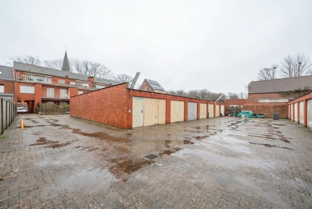 Op te frissen appartement met groot zonnig terras  foto 20