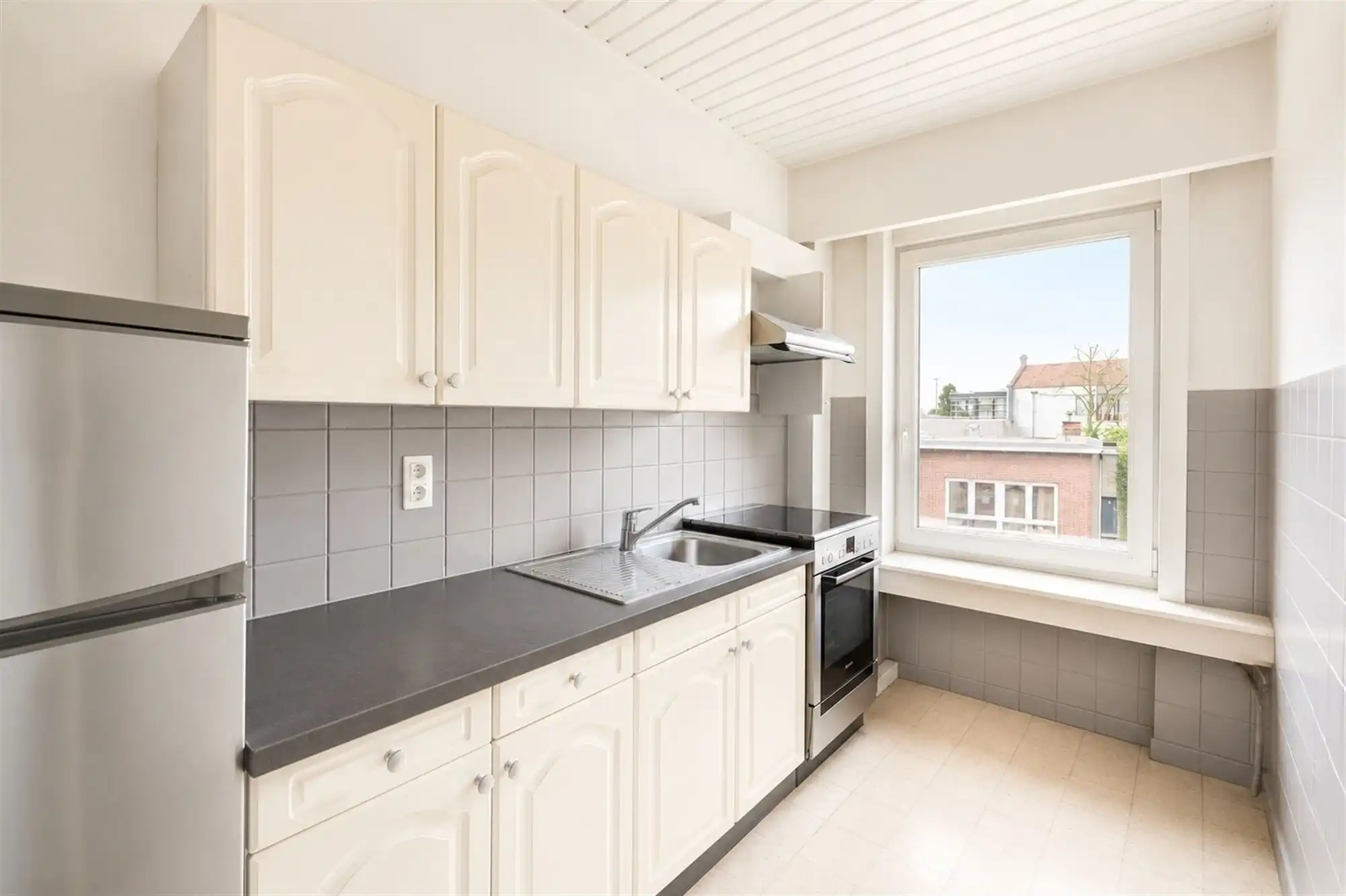 Appartementsgebouw op wandelafstand van centrum Wilrijk foto 10