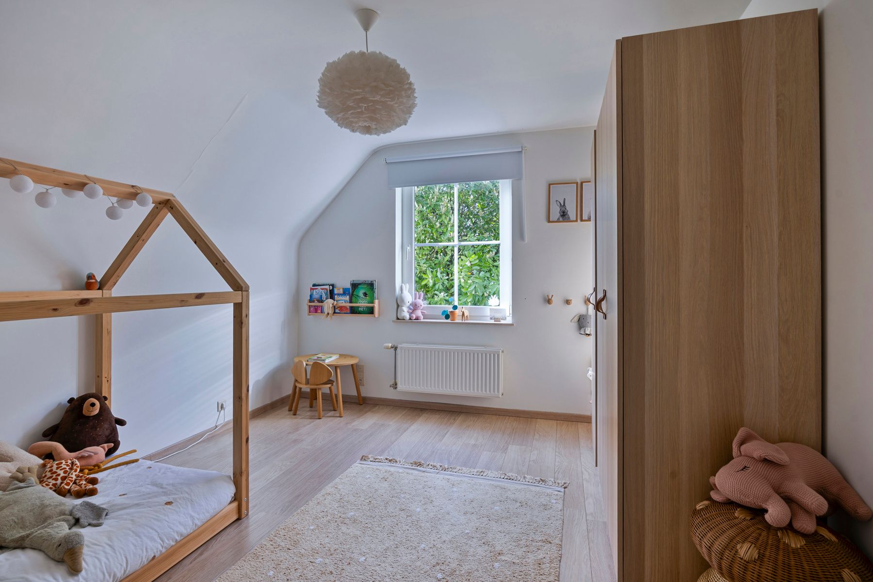 Prachtige villa met mooie tuin en 5 slaapkamers foto 23