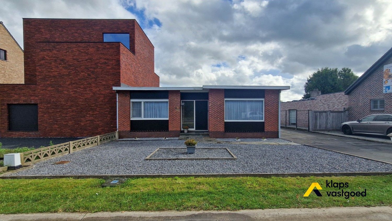 Toffe gezinswoning op perceel van bijna 8a met 3 slaapkamers foto 2