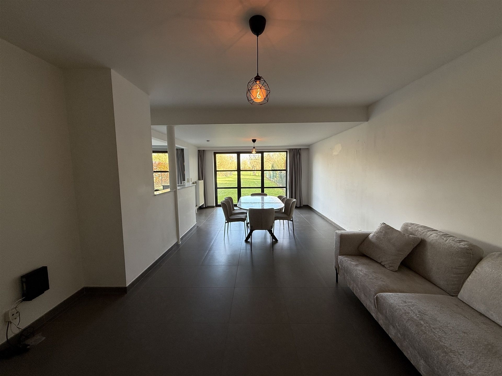 Gelijkvloers appartement met ruime tuin  foto 3