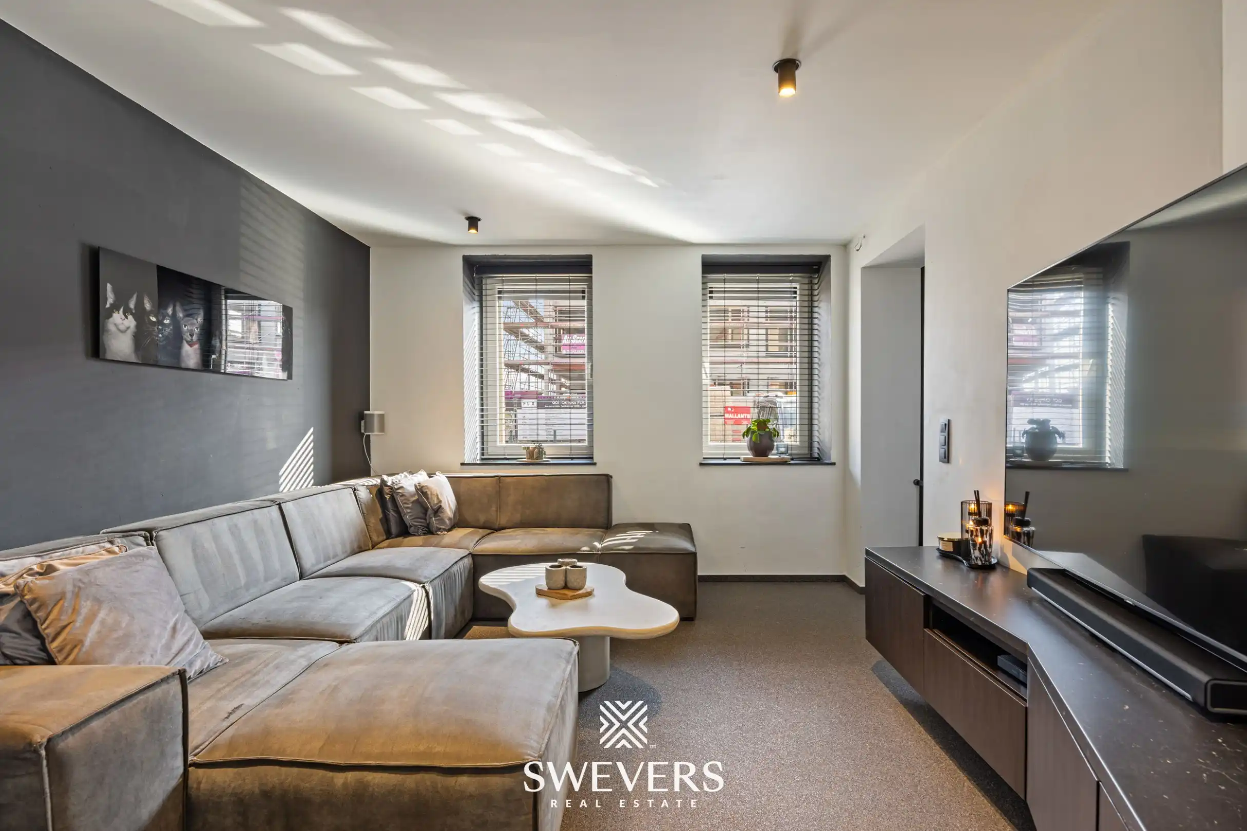 Instapklare en volledig gerenoveerde woning met tuin op rustige ligging in Leopoldsburg foto 2