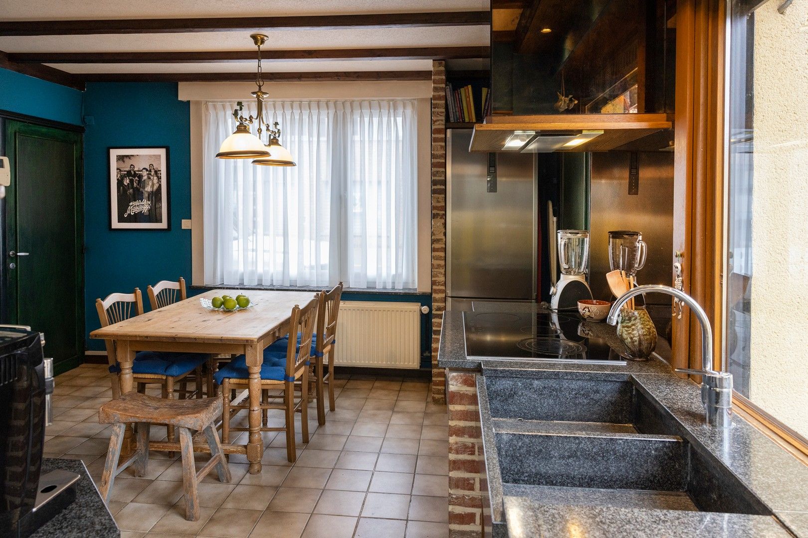 Art-deco woning met stadstuin, garage en hobbyruimte. foto 4