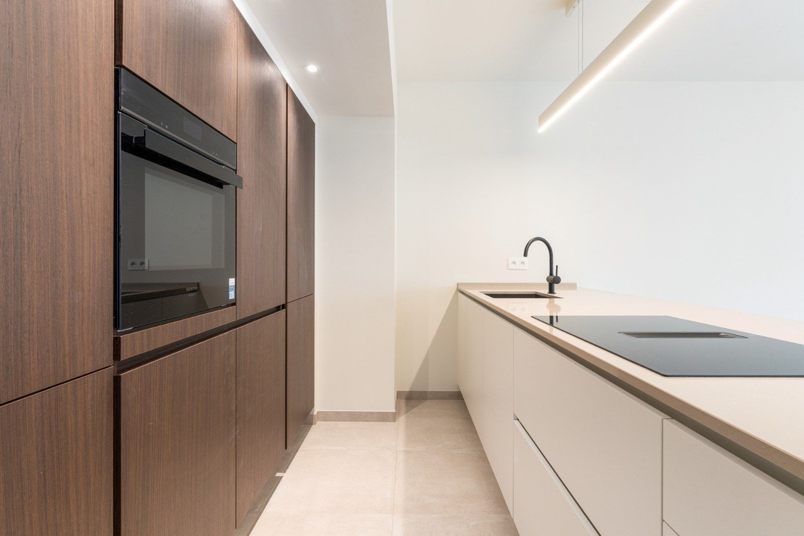 SCHITTEREND VERNIEUWD 2 SLPK APP MET ZIJDELINGS ZICHT OP ZEE foto 2