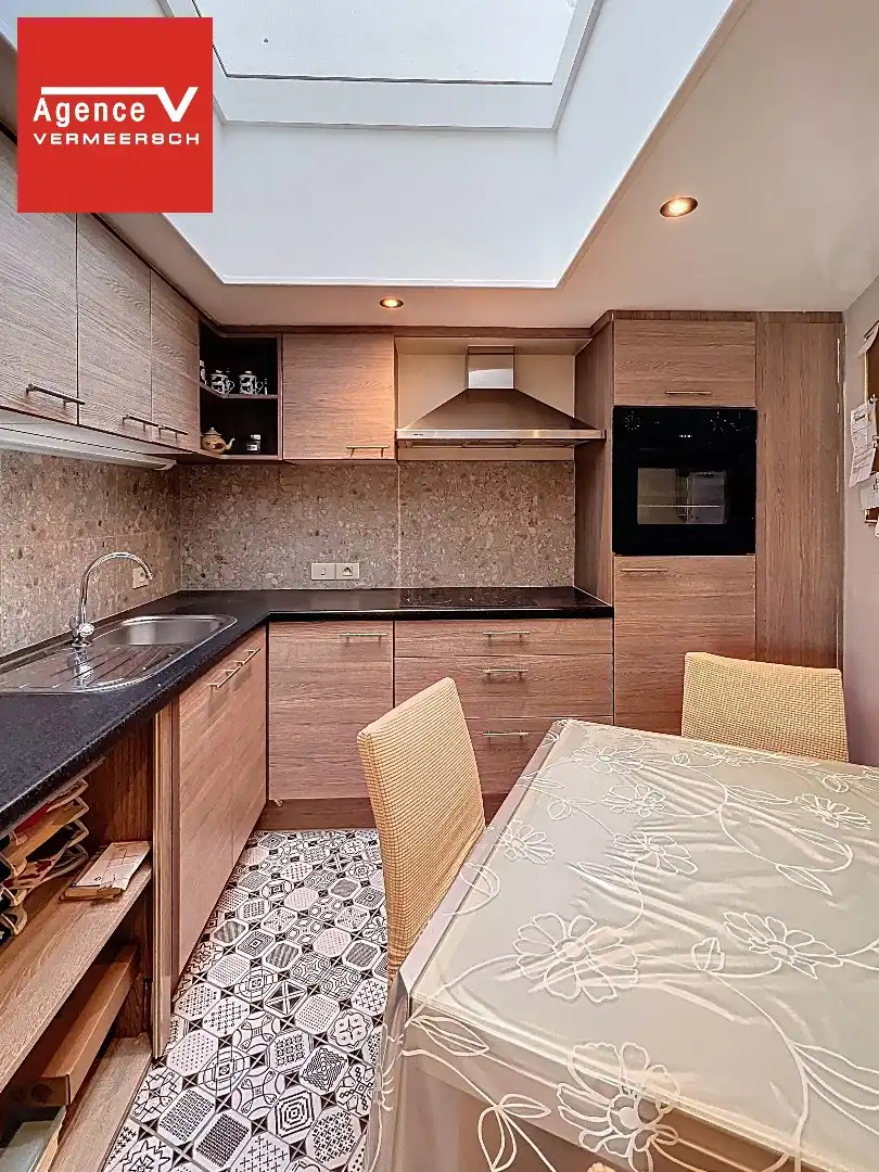 Unieke herenwoning gelegen in de Belle Epoquewijk van Oostende.  foto 25