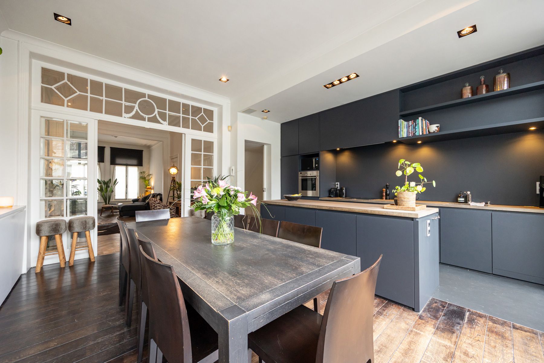 Instapklare woning met grote buitenruimte in Harmoniewijk foto 4