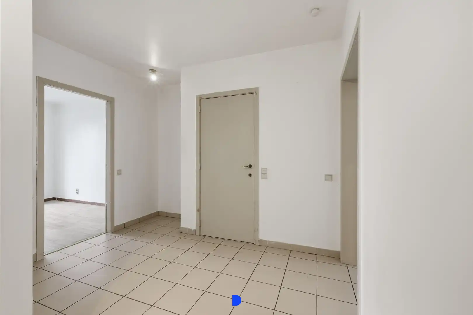 Ruim appartement in het centrum van Roeselare foto 8