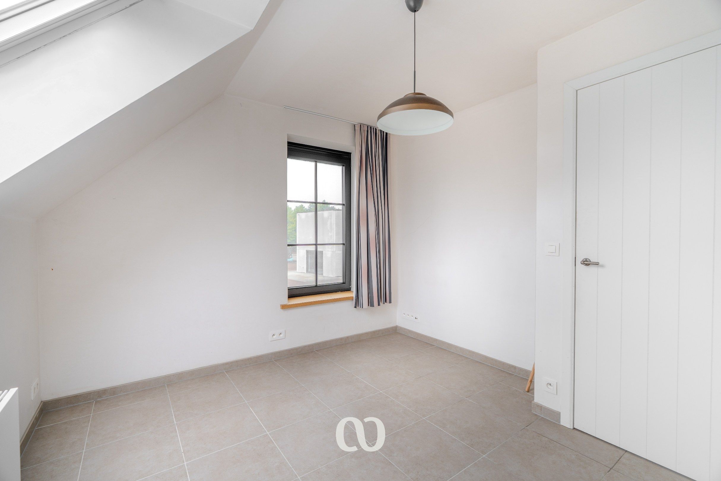 Exclusieve, energiezuinige villa met 4 slaapkamers en panoramisch zicht foto 21