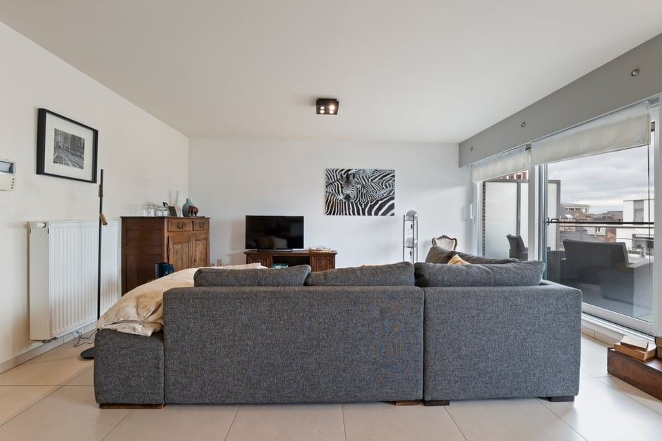 GEMEUBELD APPARTEMENT MET 2 SLAAPKAMERS TE HUUR IN HET HARTJE VAN SINT-TRUIDEN foto 9