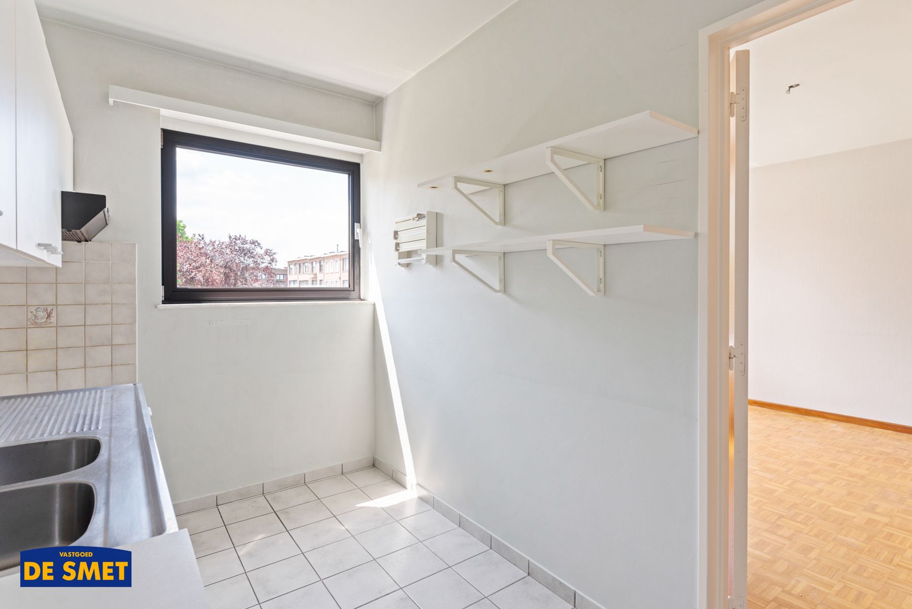 Appartement met garagebox op wandelafstand van het centrum  foto 6