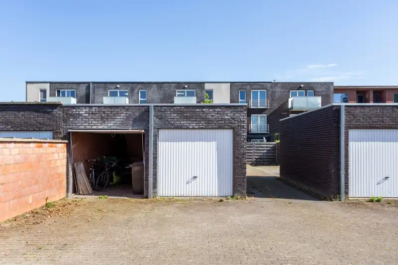 Gelijkvloers 2 slp. appartement met tuin en garage in hartje Brasschaat! foto 22