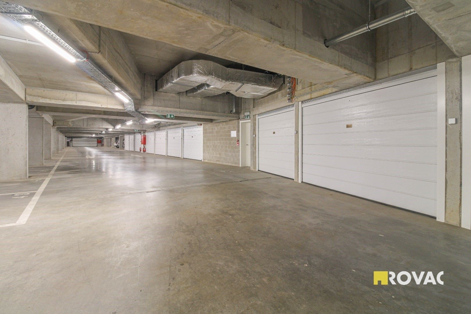 Uniek appartement met prachtig terras en garage! foto 24