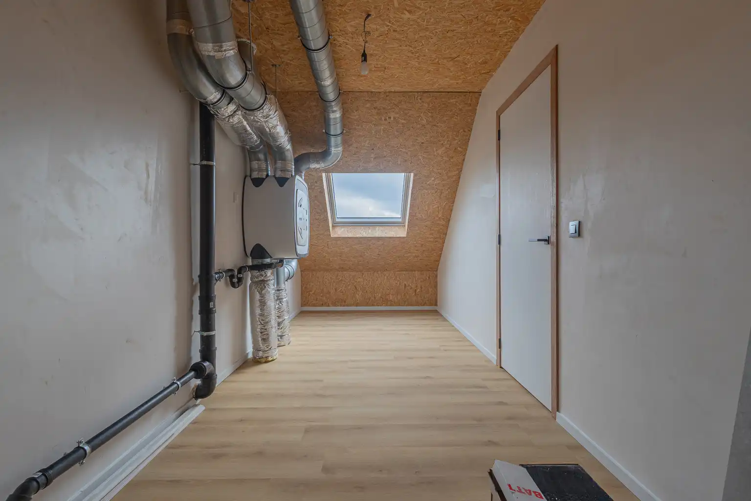 Nieuwbouw woning met 4 slaapkamers! foto 15