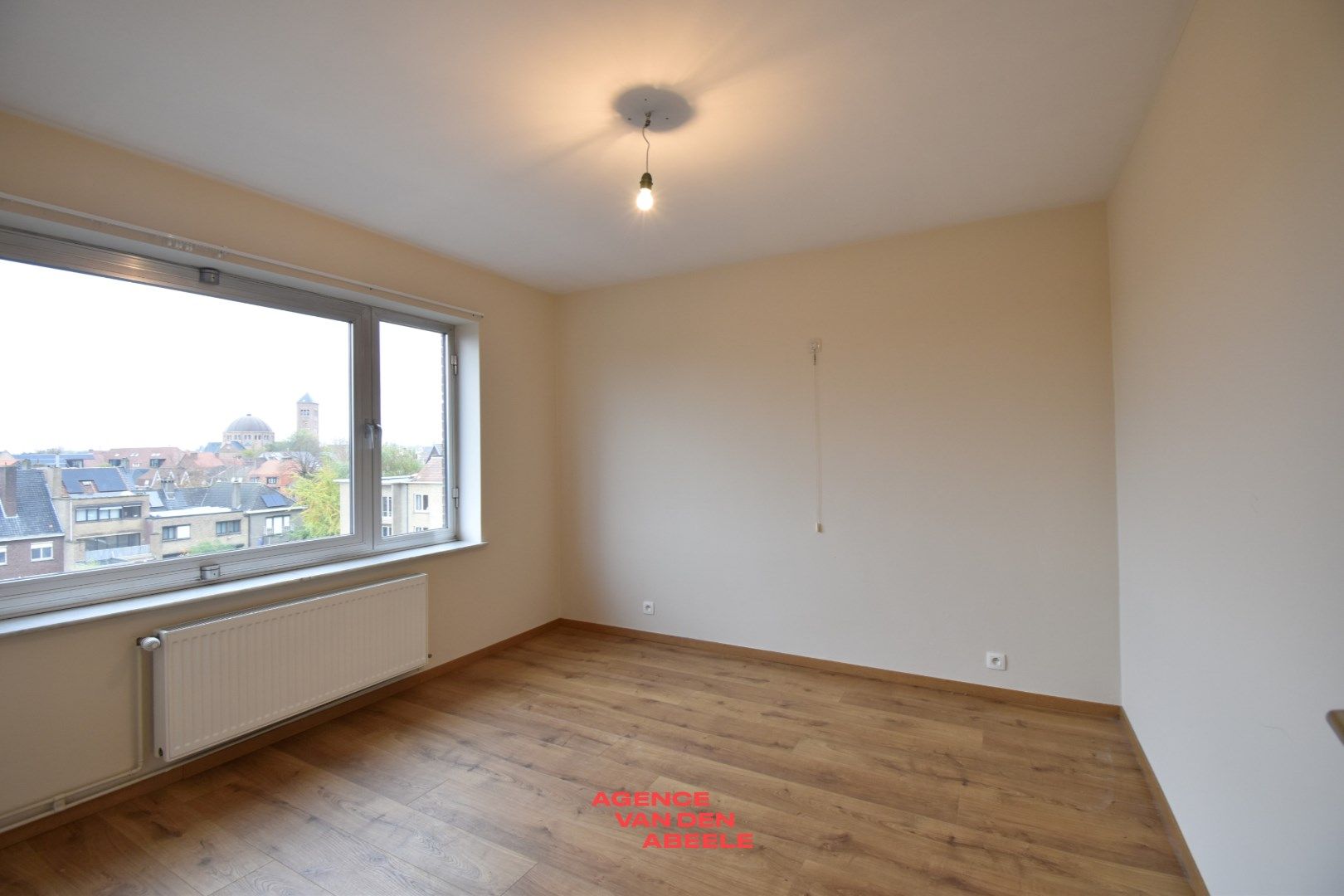 Appartement met 2 slaapkamers en garage te Christus Koning foto 13