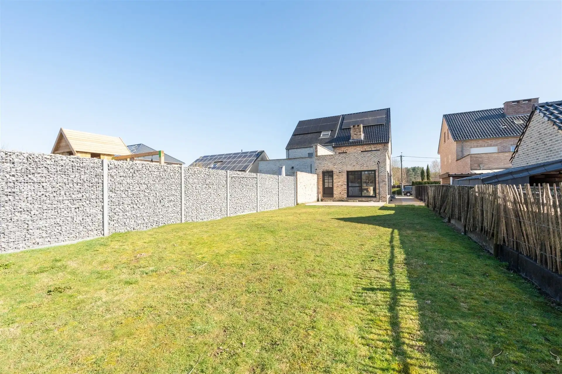 Prachtige moderne pastoriewoning met luxe afwerking, 3 slaapkamers en grote tuin op 13 are foto 22