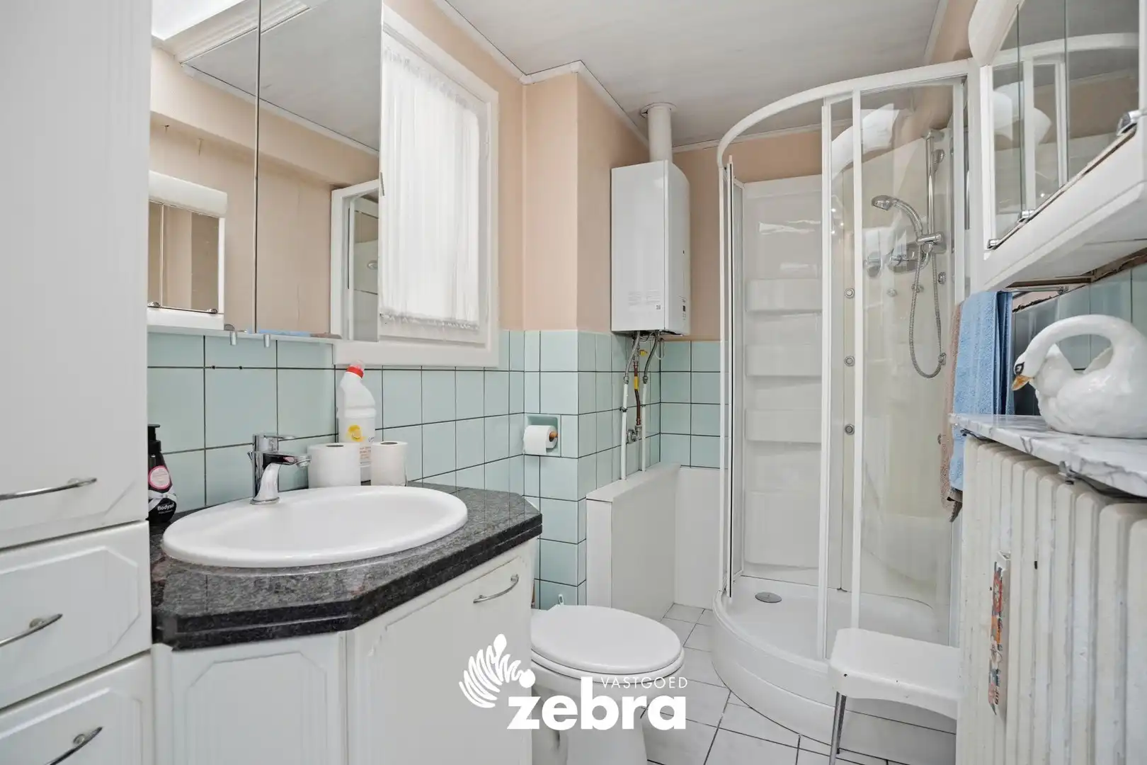 Te renoveren woning op ruim perceel in Eernegem! foto 16