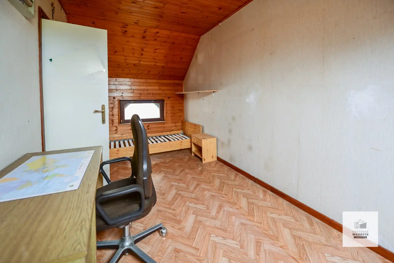 Te renoveren woning met garage centrum Oedelem foto 13