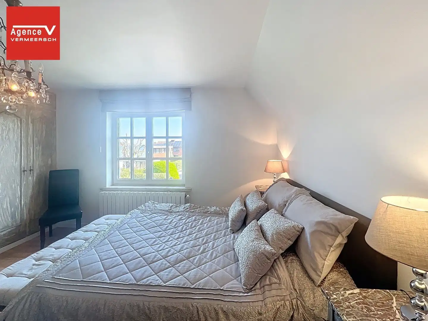 Residentieel gelegen villa op ruim perceel (711m²) - zonnige intieme tuin!  foto 19