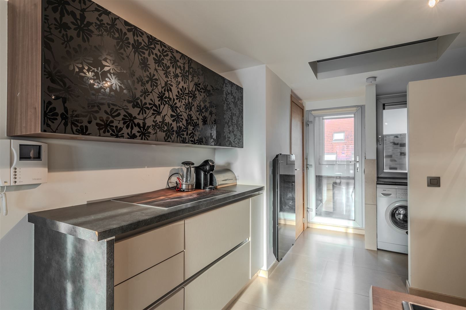 Instapklaar Duplexappartement in Centrum Middelkerk foto 9