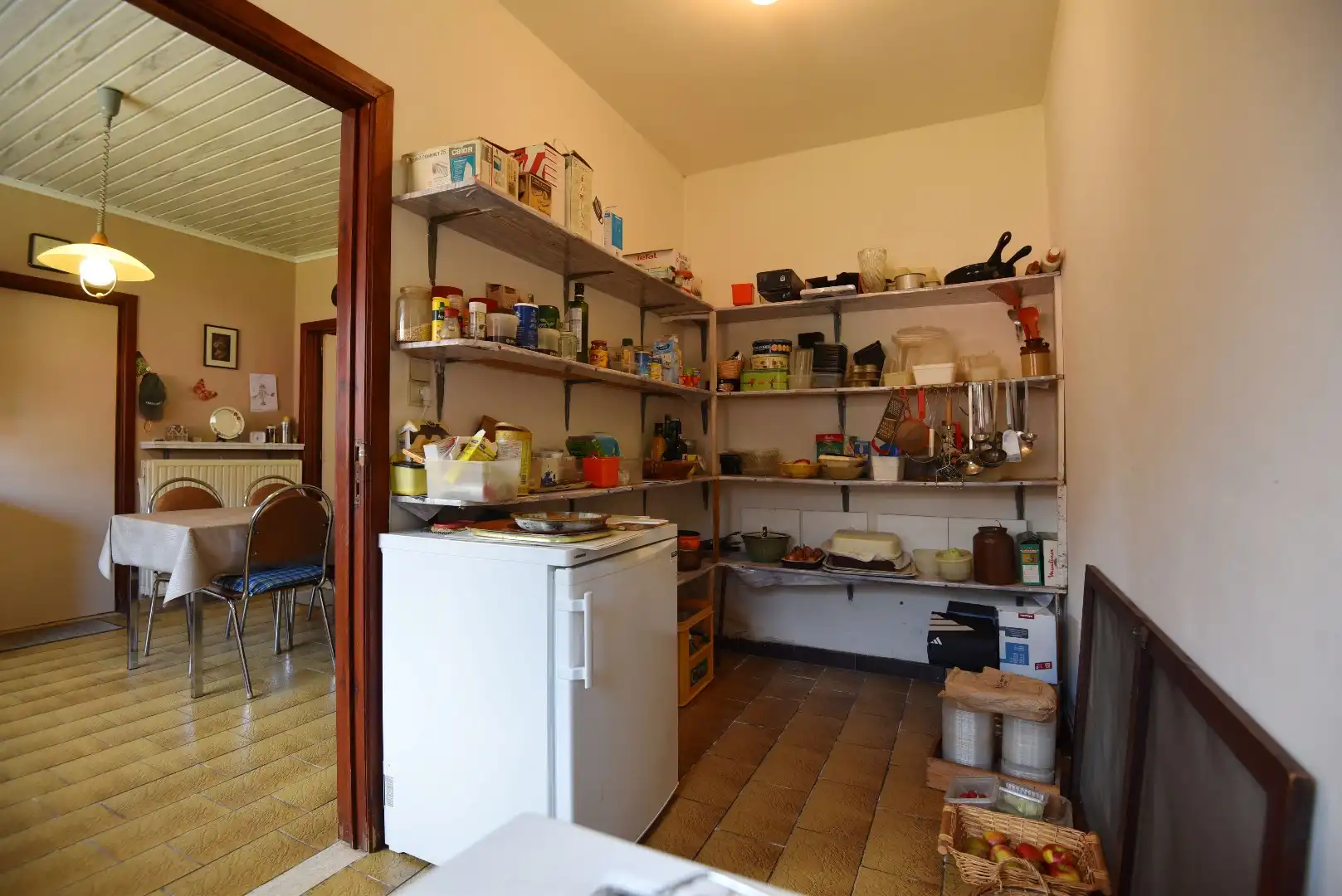 Op te frissen woning met 3 slpks in de Bloemenwijk in Maldegem foto 11