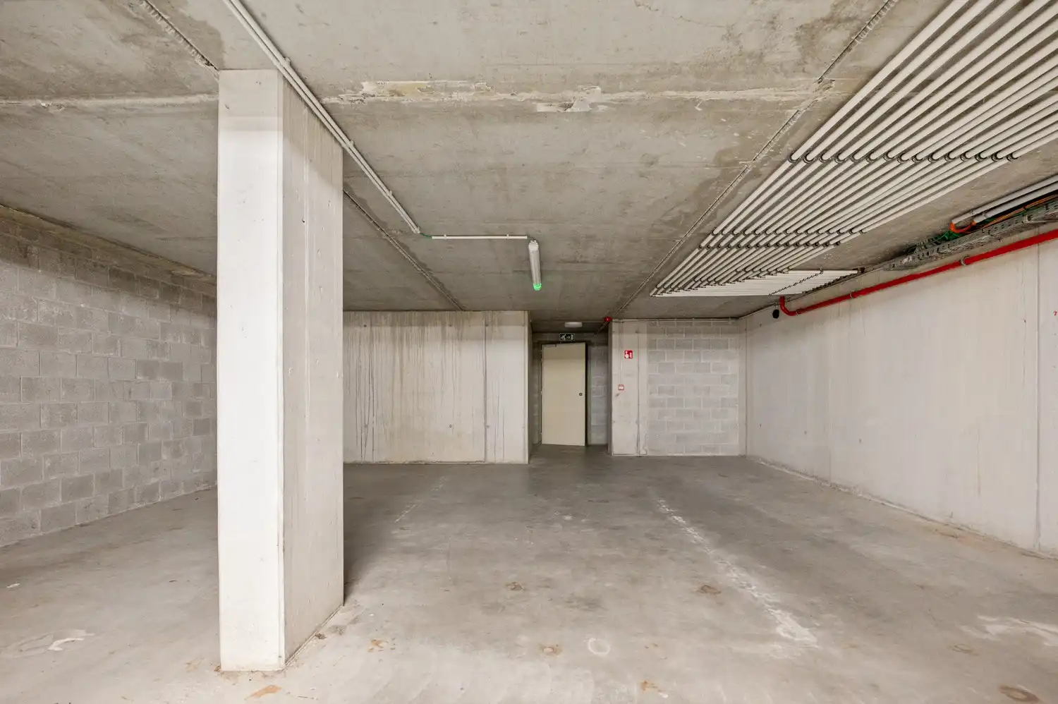 Prachtig appartement met 1 SLPKR te Beerzel foto 12