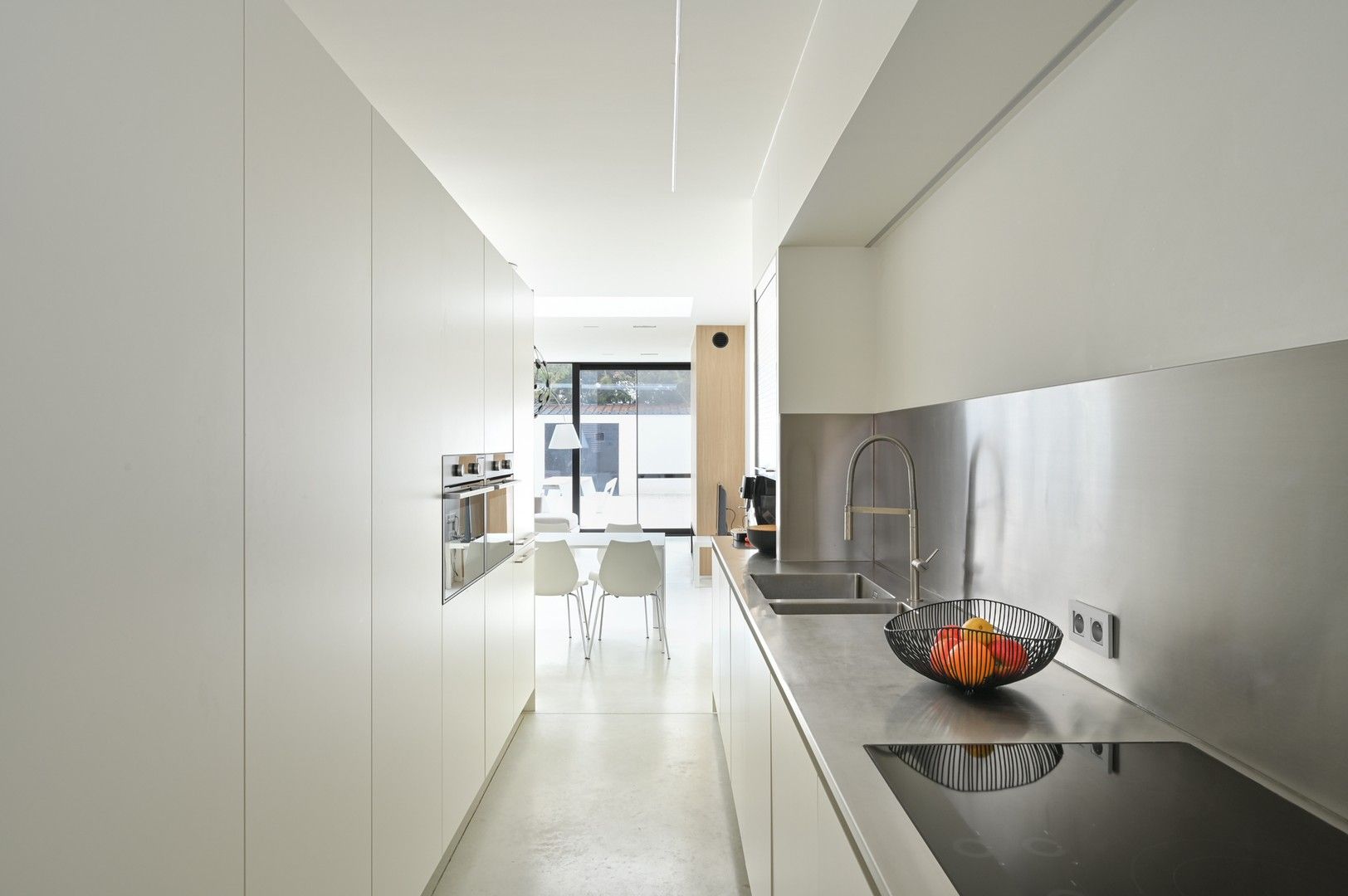 Prachtige, instapklare woning gelegen in Oud Knokke, aan de rand van het Zoute. foto 10