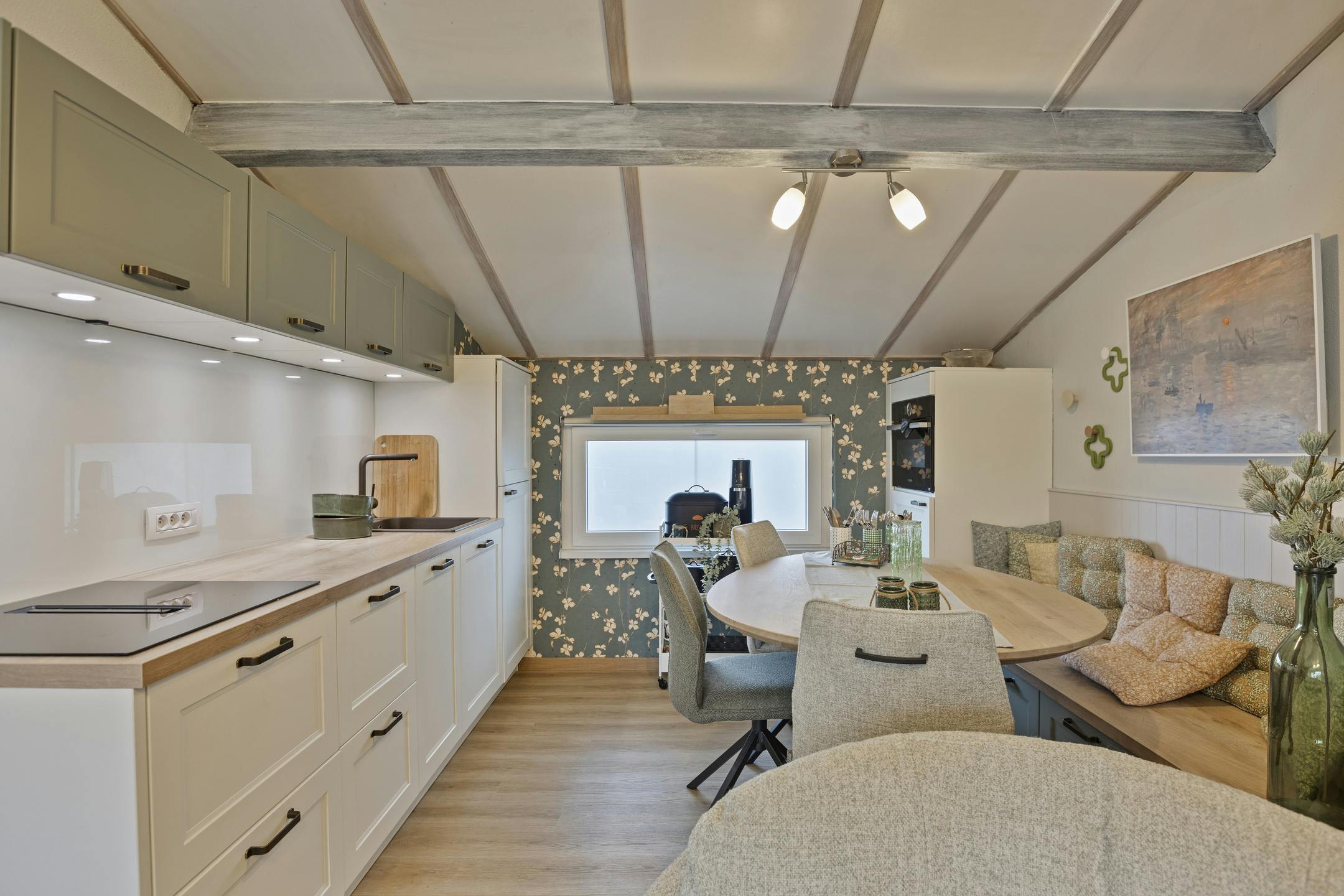 Gerenoveerde vakantiewoning met parking in Sunparks foto 5