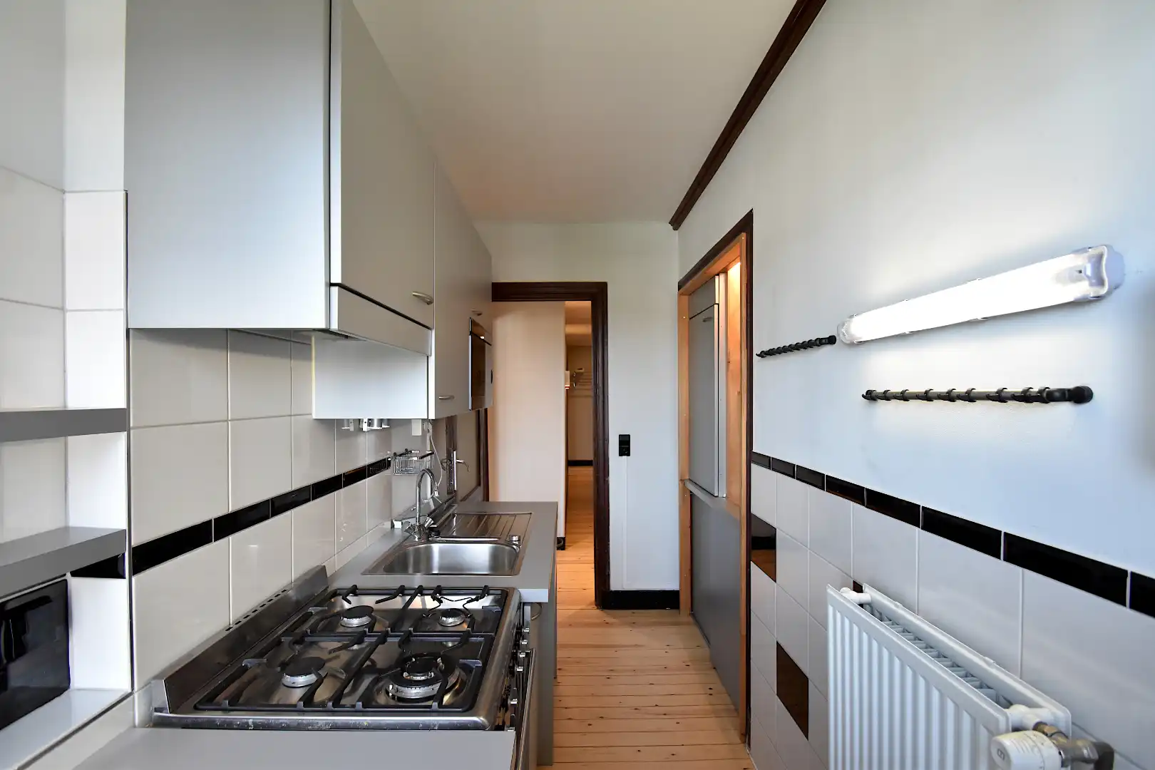 Residentie White and Red Rose – Lichtrijk appartement met karakter in de Concessie van De Haan foto 6