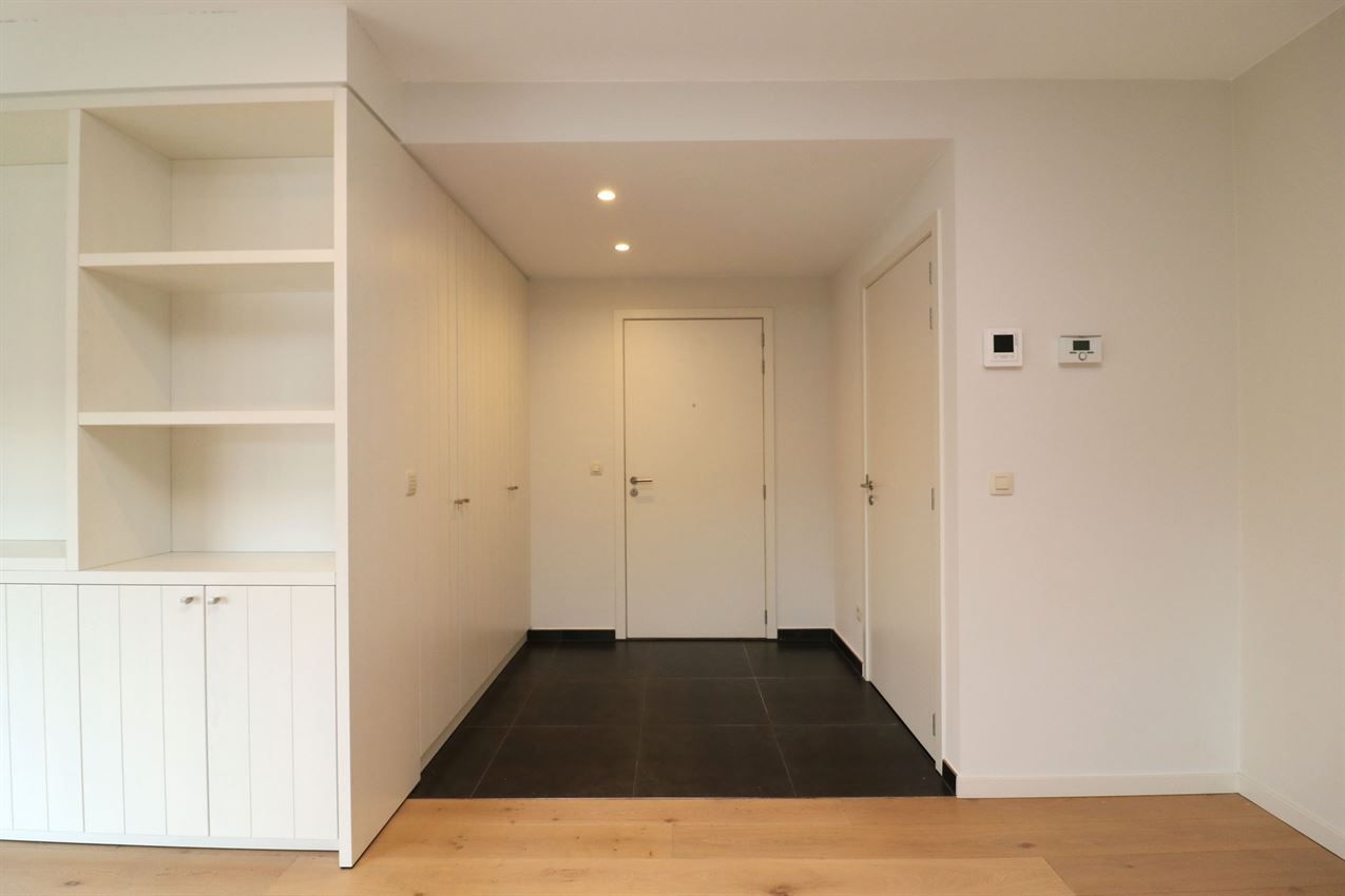 Recent appartement met 2slk. en garage foto 32