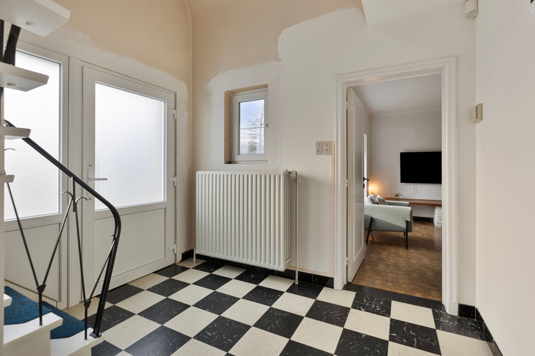 Ruim en stijlvol familiehuis, 4 Slaapkamers, grote tuin.  foto 7