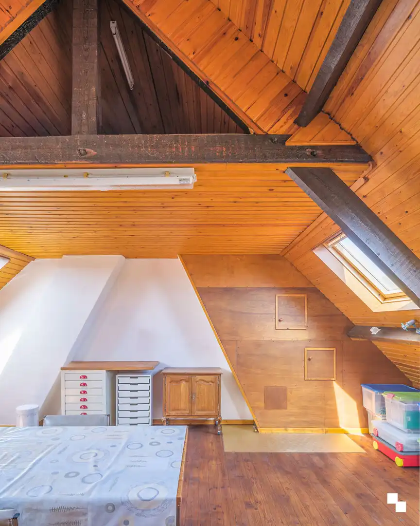 Op te frissen woning met gezellige tuin in het hart van Merelbeke foto 17